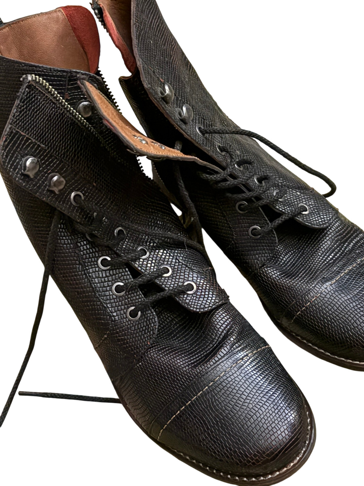 Mam’Zelle Women’s 39 Black Embossed Leather Lace-Up Side Zip Ankle Boots