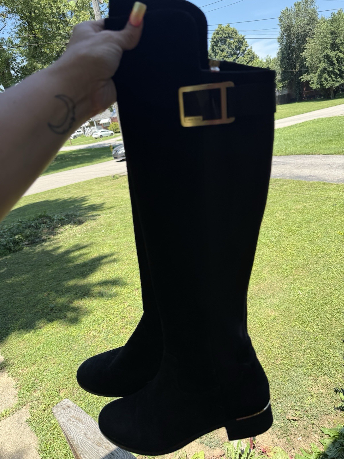 Calvin Klein CYRA Women’s Black Knee High Pull-On Boots Logo Buckle US 8.5