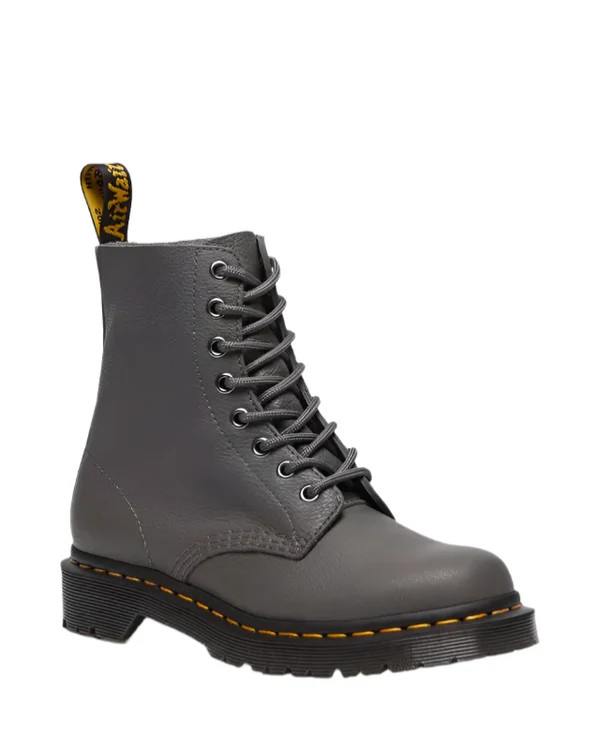DR. MARTENS WOMENS 1460 VIRGINIA LEATHER BOOTS. US M 4/W 5 , M 7/W 8 NEW