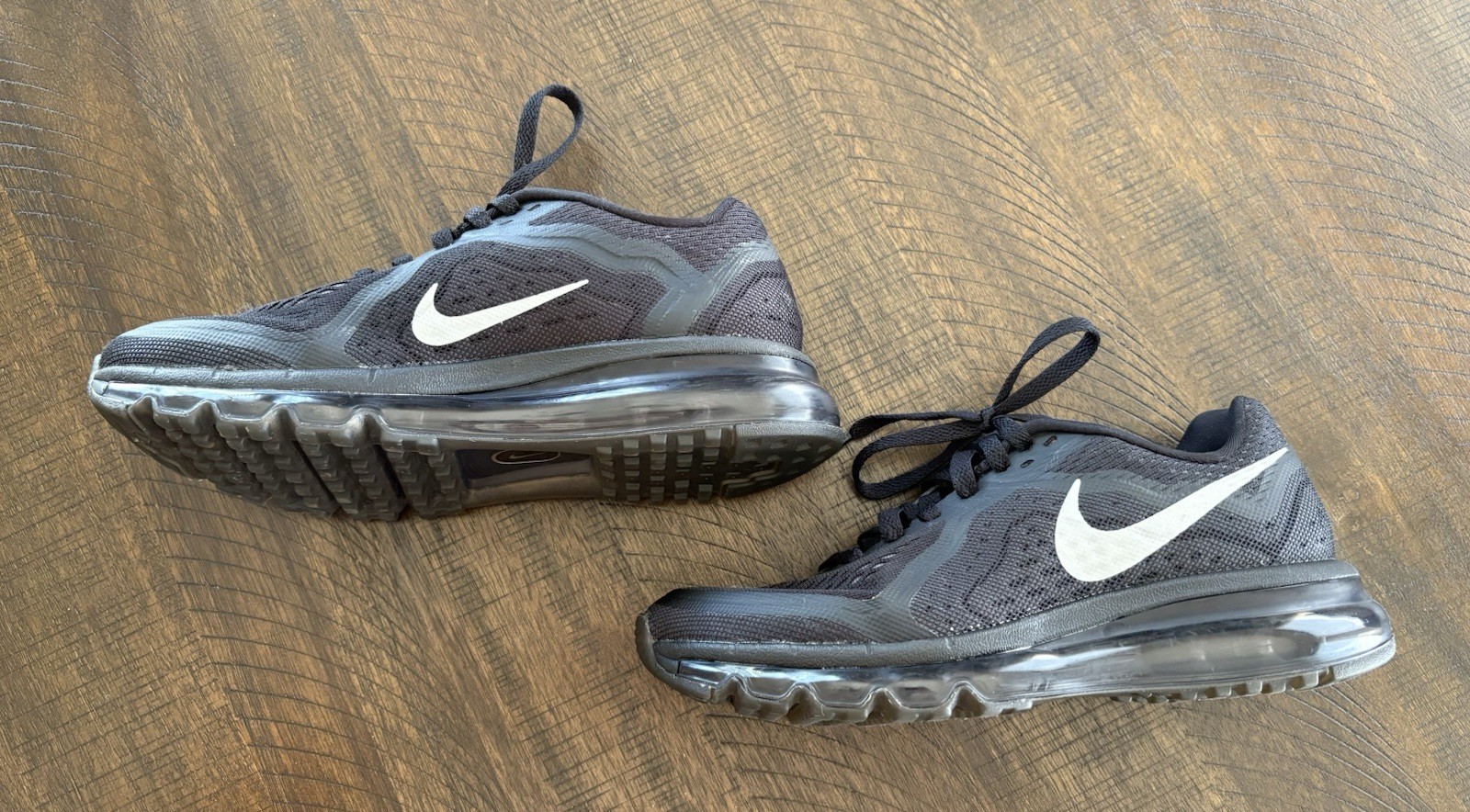 Nike Air Max 2014 Triple Black Running Shoes 621078-007 Womens Size 8 EUC