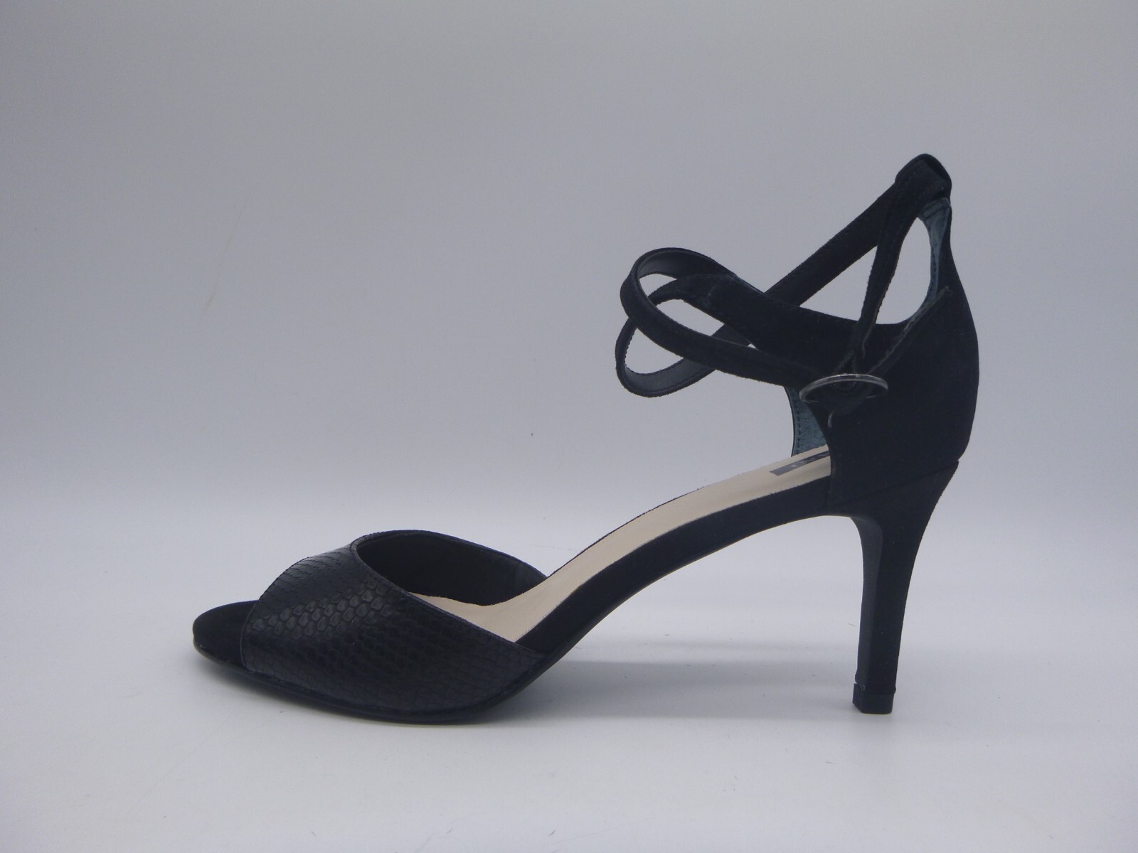 Alfani Galeah Black Leather & Synthetic Woman’s Strappy Sandals Heels Size 8.5 M
