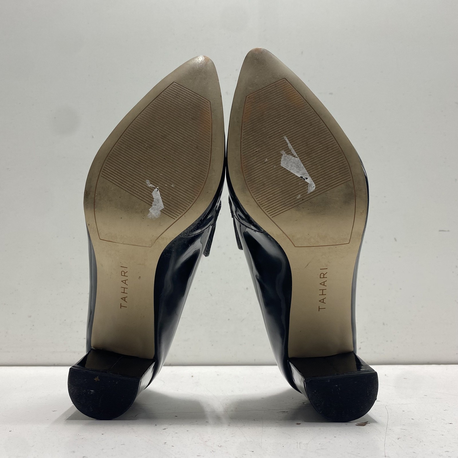 Tahari Tabitha Black Patent Leather Pointed Toe Block Heel Pumps Women’s Size 8M