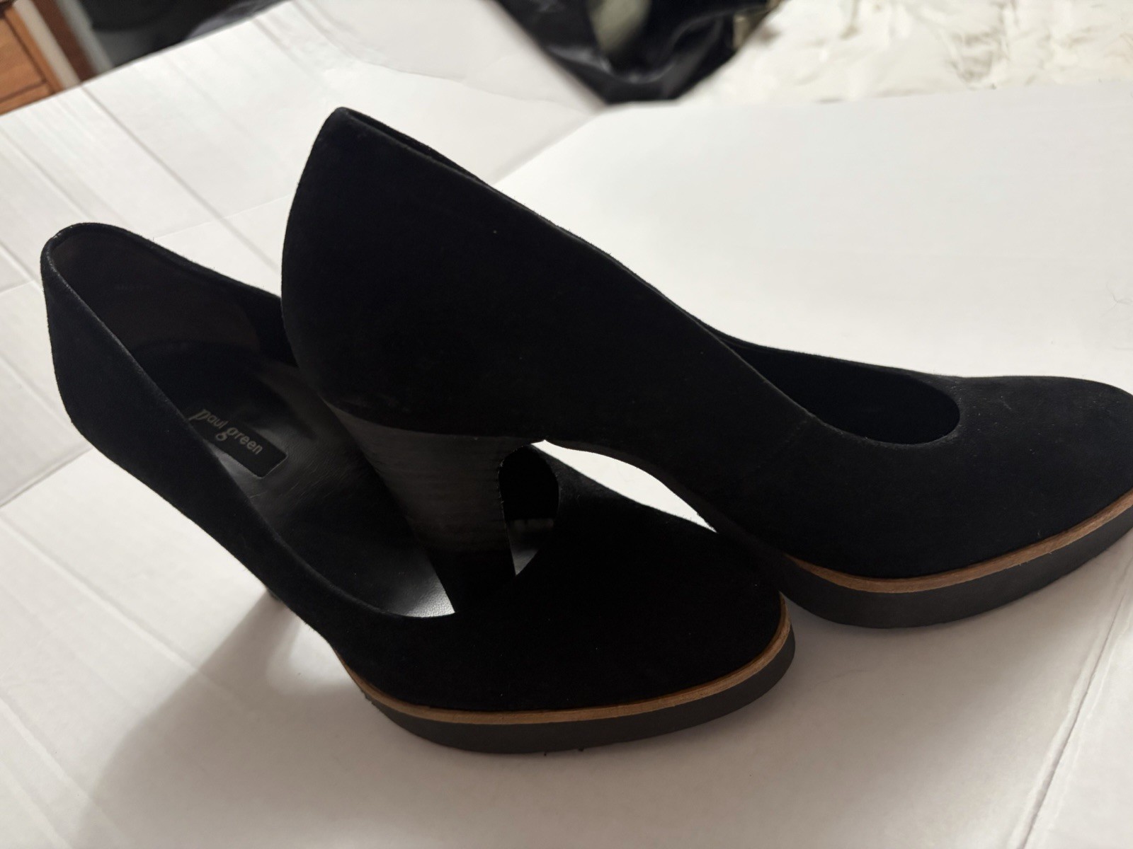 NWOT Paul Green Black Suede Platform Pumps US 7 Or UK 5 Austria MSRP $389