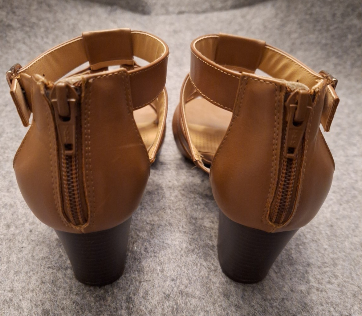 Comfortview Talia Cognac Gladiator Heeled Sandals 7.5 M Back Zip Style 16‑0895‑9