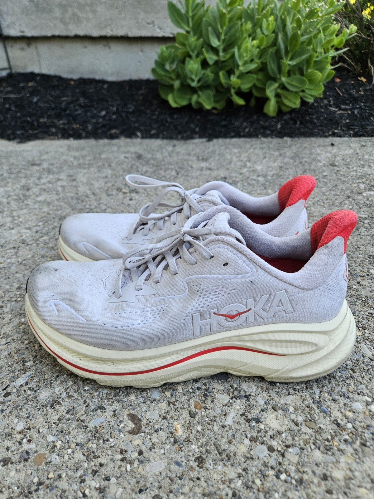 Womens Hoka One One Clifton 10 Stucco Grey Cerise Running Shoes Size 9.5 B