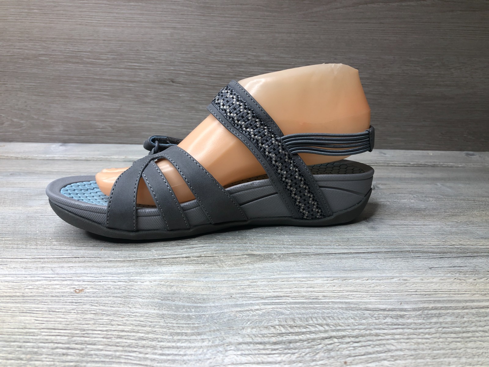 New Baretraps Dalton Sport Sandals Women’s Size 9 M Blue Gray Adjustable New