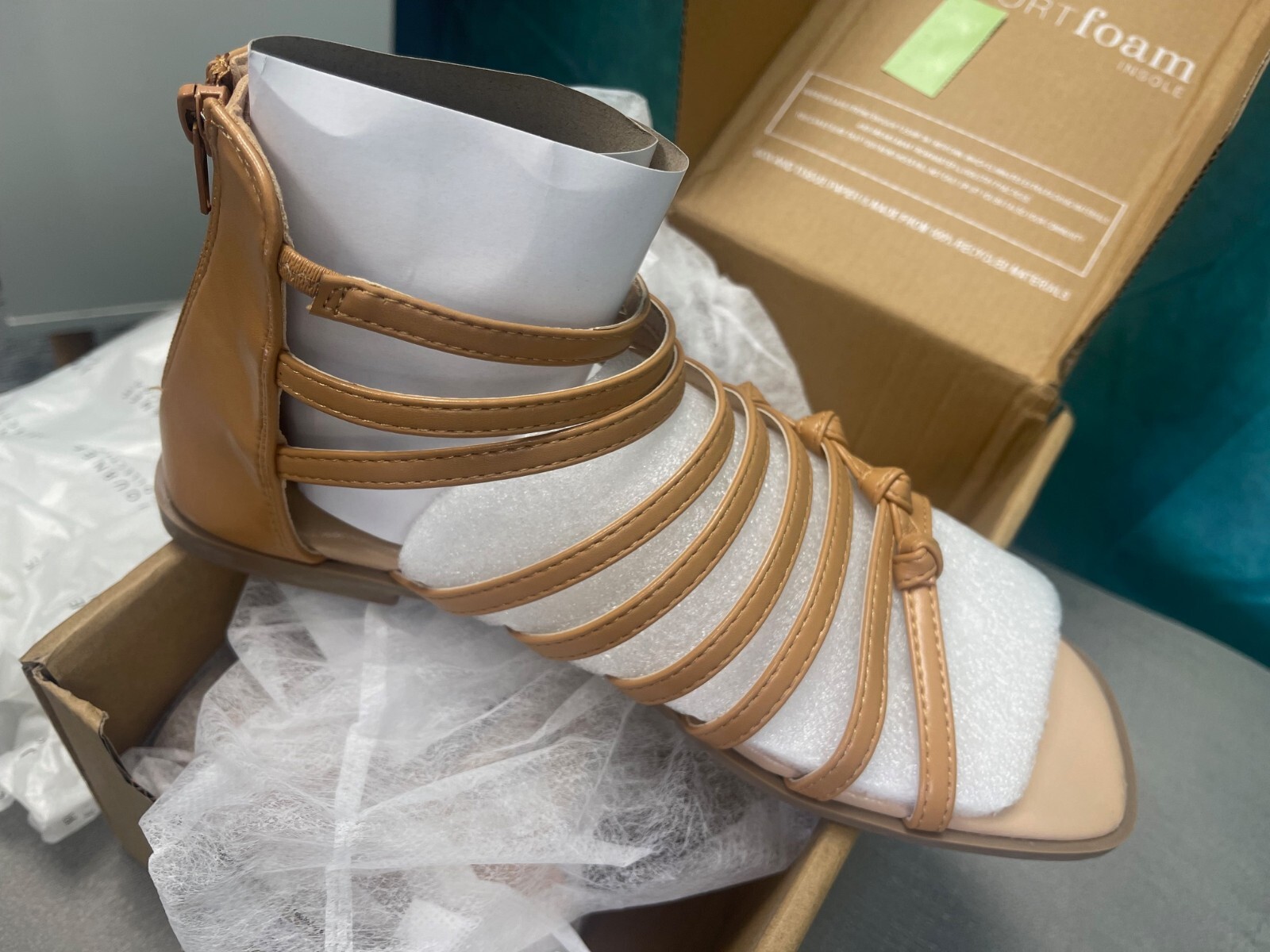 Journee Womens’ Petrra Tru Comfort Foam Gladiator Sandals 7.5 – tan – brand new