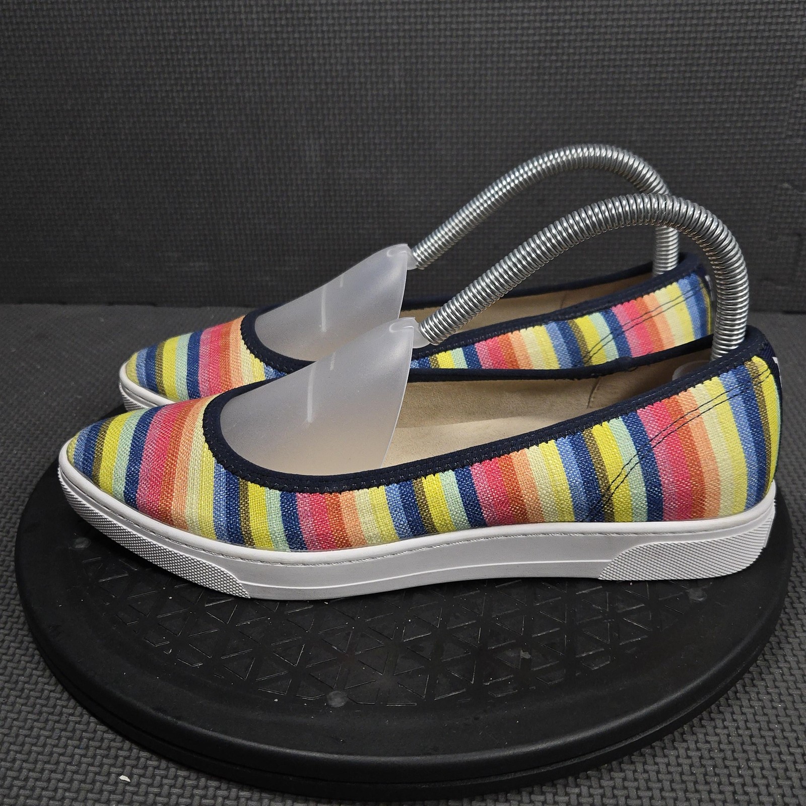 Anne Klein AK Sport Shoes Womens Size 7.5 Rainbow Striped Slip On Flats Comfort
