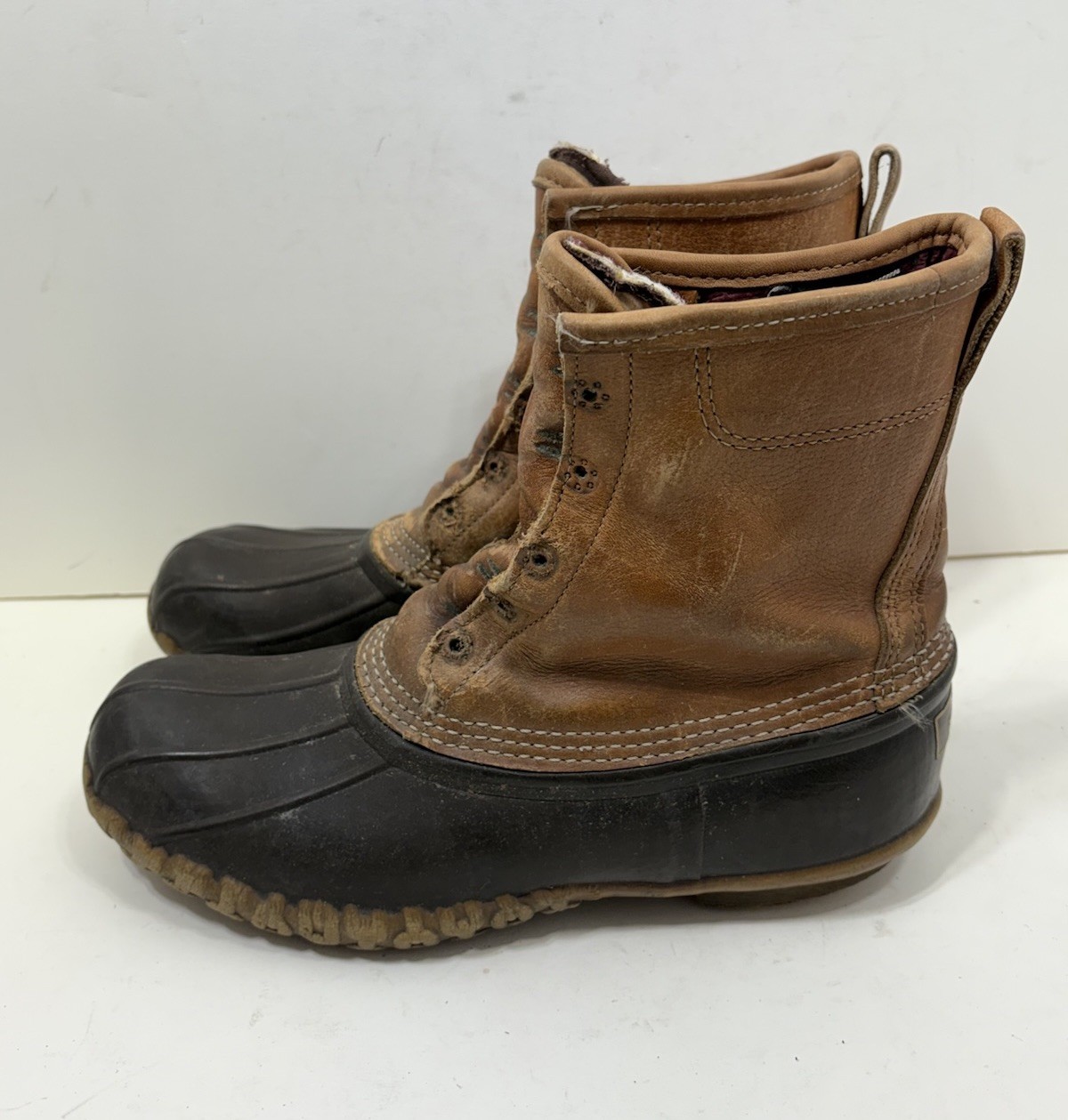 Women’s LL Bean Boots 8” Gore-Tex Thinsulate Insulated Size 7 Leather Duck