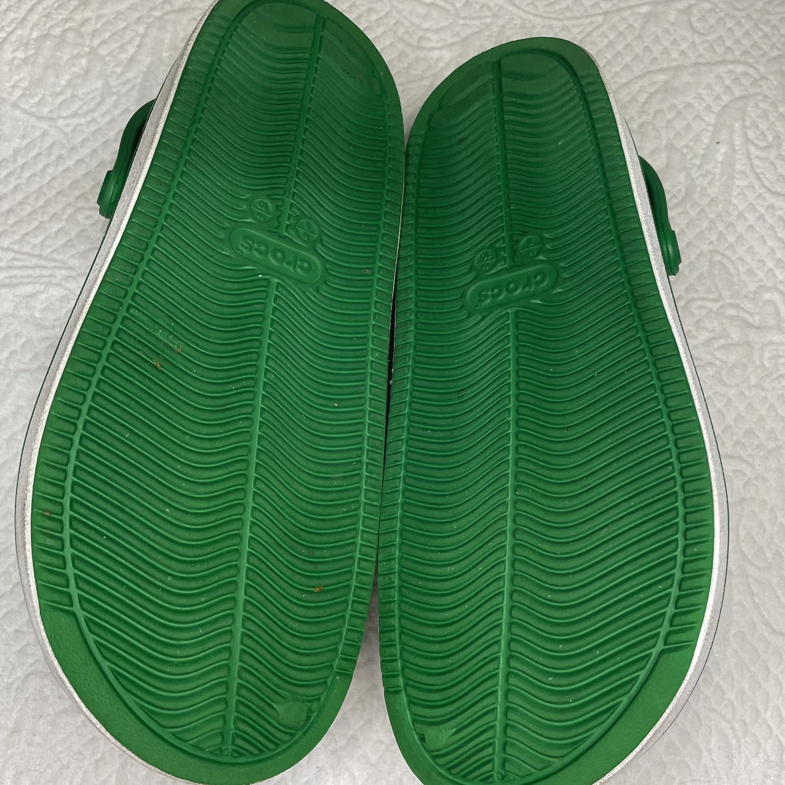 Crocs Unisex Bayaband Clogs Mens 9 Womens 10 Green & White EUC