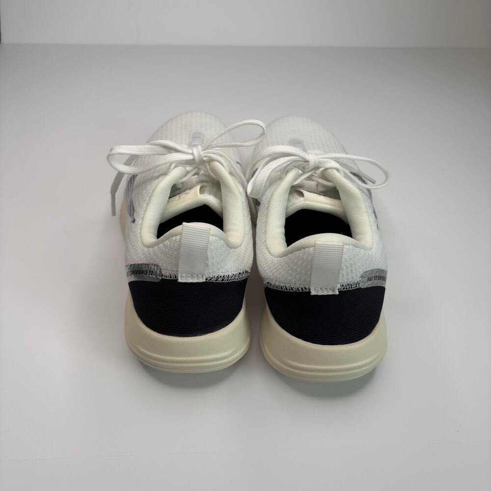 Nike Flex White Metallic Silver Women’s 7.5 Walking Running Shoes