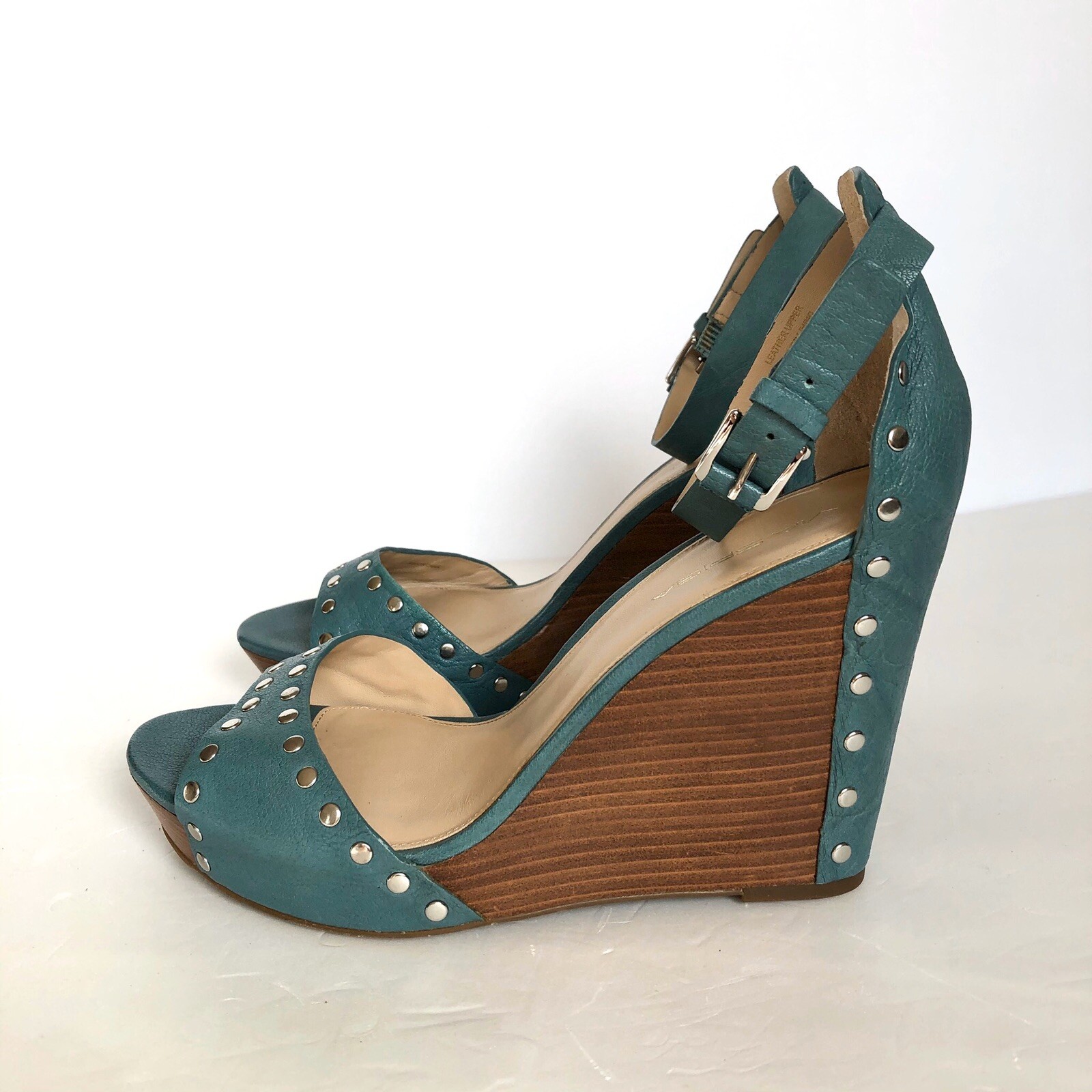 Via Spiga Mercato Turquoise Leather Studded Wedge Sandals Size 10 M