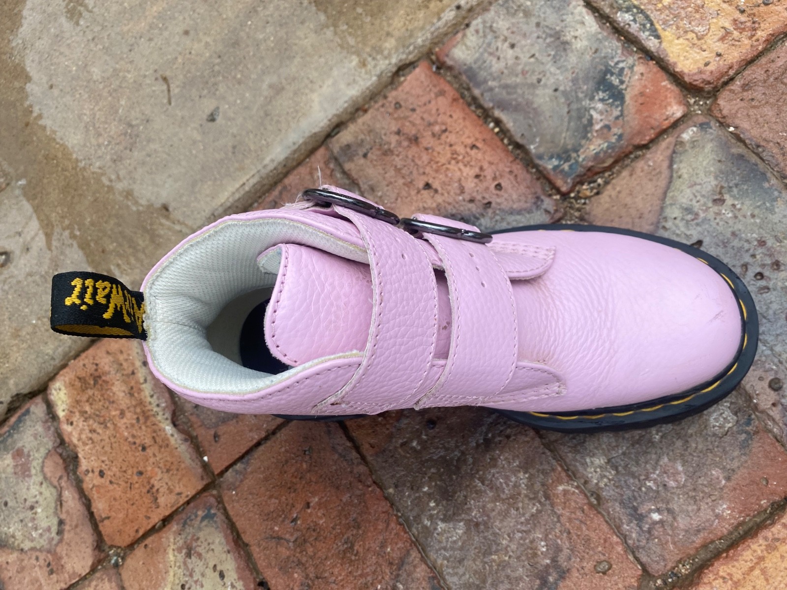 Doc Martens Devon Heart Pink Platform Boots US Women’s 7 ….Barely Worn!
