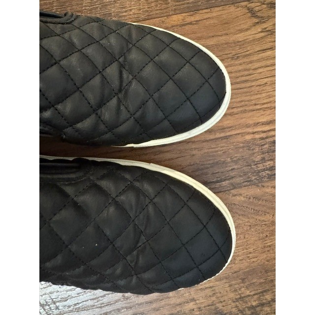 Steve Madden Ecentrcq Black Quilted Slip On Sneakers Womens 7B ECENTRCQ