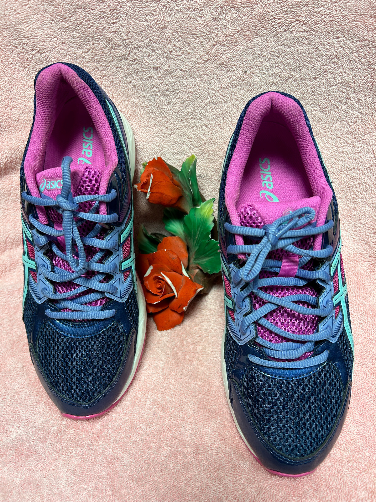 Asics-T5F9N-women-Multicolor sneakers- Sz-11. Indonesia.