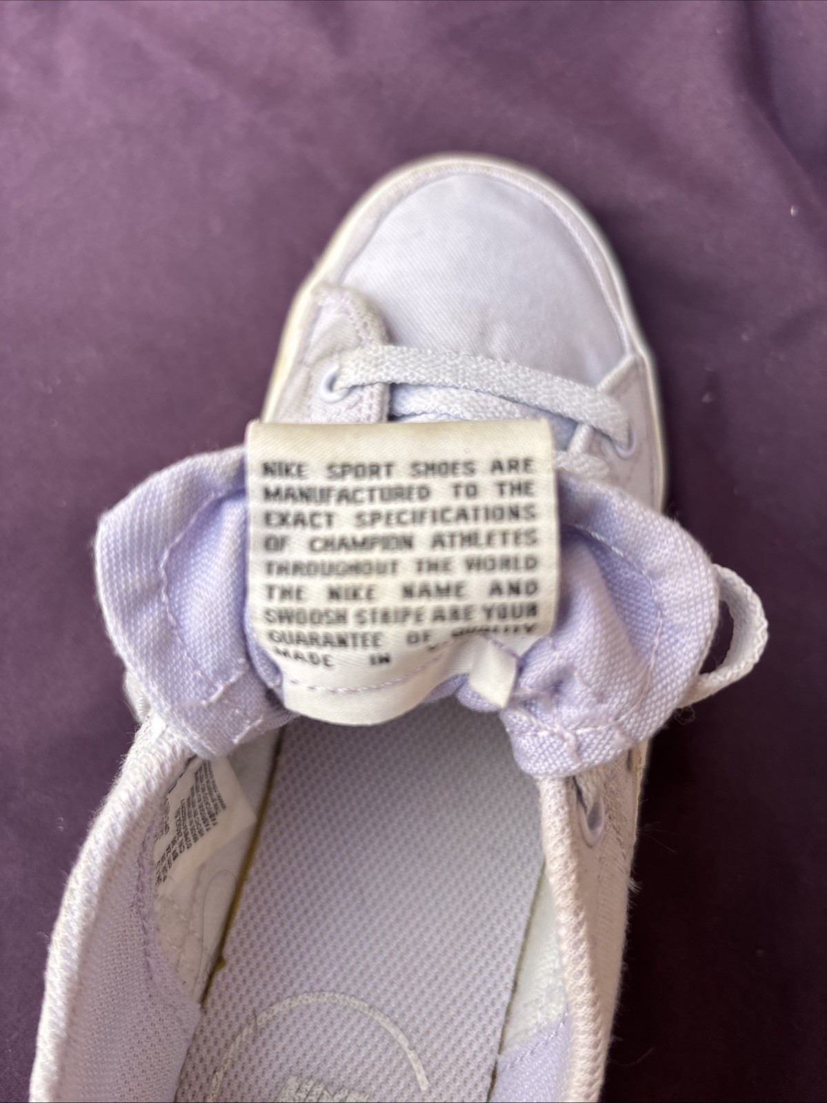 Nike light LAVENDER canvas tennis shoes 4 .5 kicks runners pastel back to school