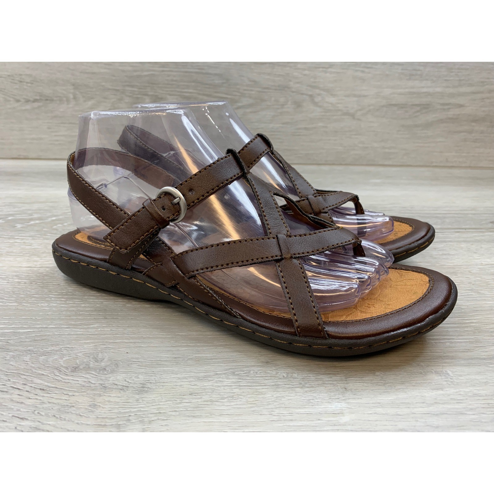 Born Women’s Sandals Concept Brown Strappy Slingback Flat 8 Comfort Shoes