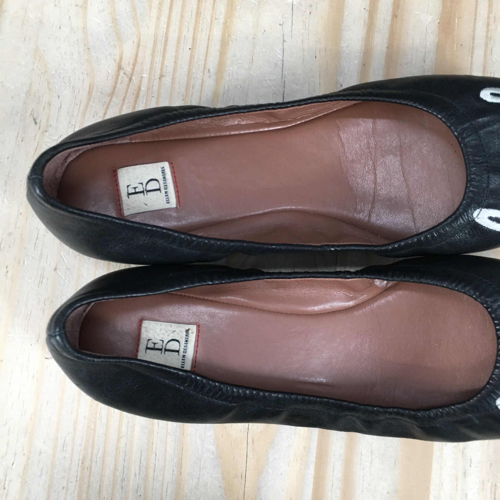 ED Ellen DeGeneres Love Shoes Womens 8 M Langston Ballet Flats Black Leather