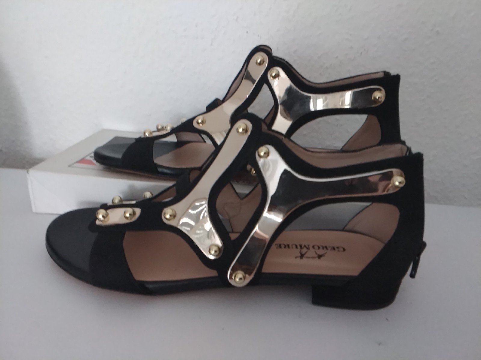 Gero Mure, sandals size 39, black gold, leather, mint condition
