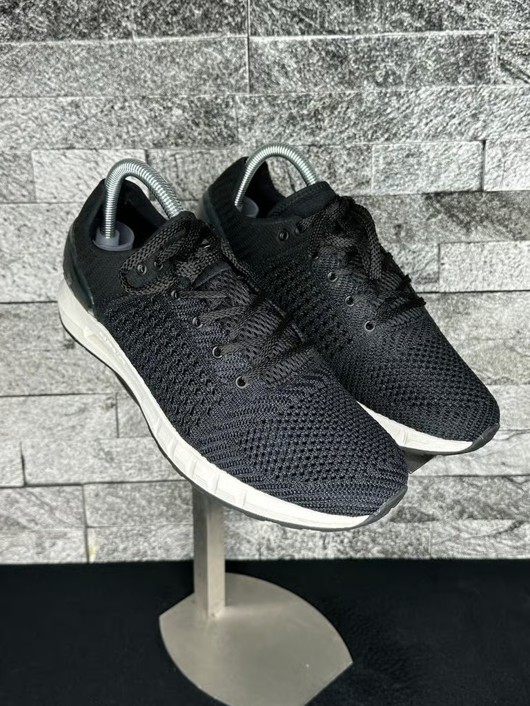 Under Armour HOVR Sonic CT 1.1 Running Shoes – WMNS8.5