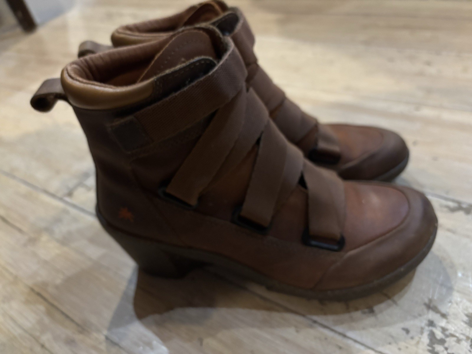 The Art Company Ankle Boots Brown Leather Womens Pull On EU 37