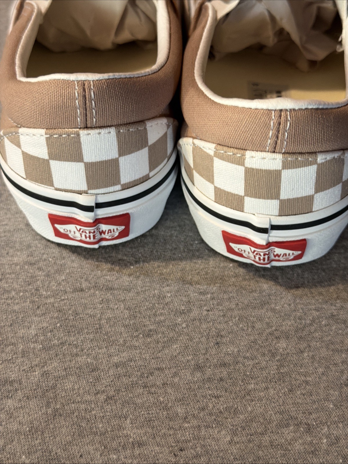 Women’s Size 5 Men’s 3.5- VANS Checkerboard Classic Slip-On Beige