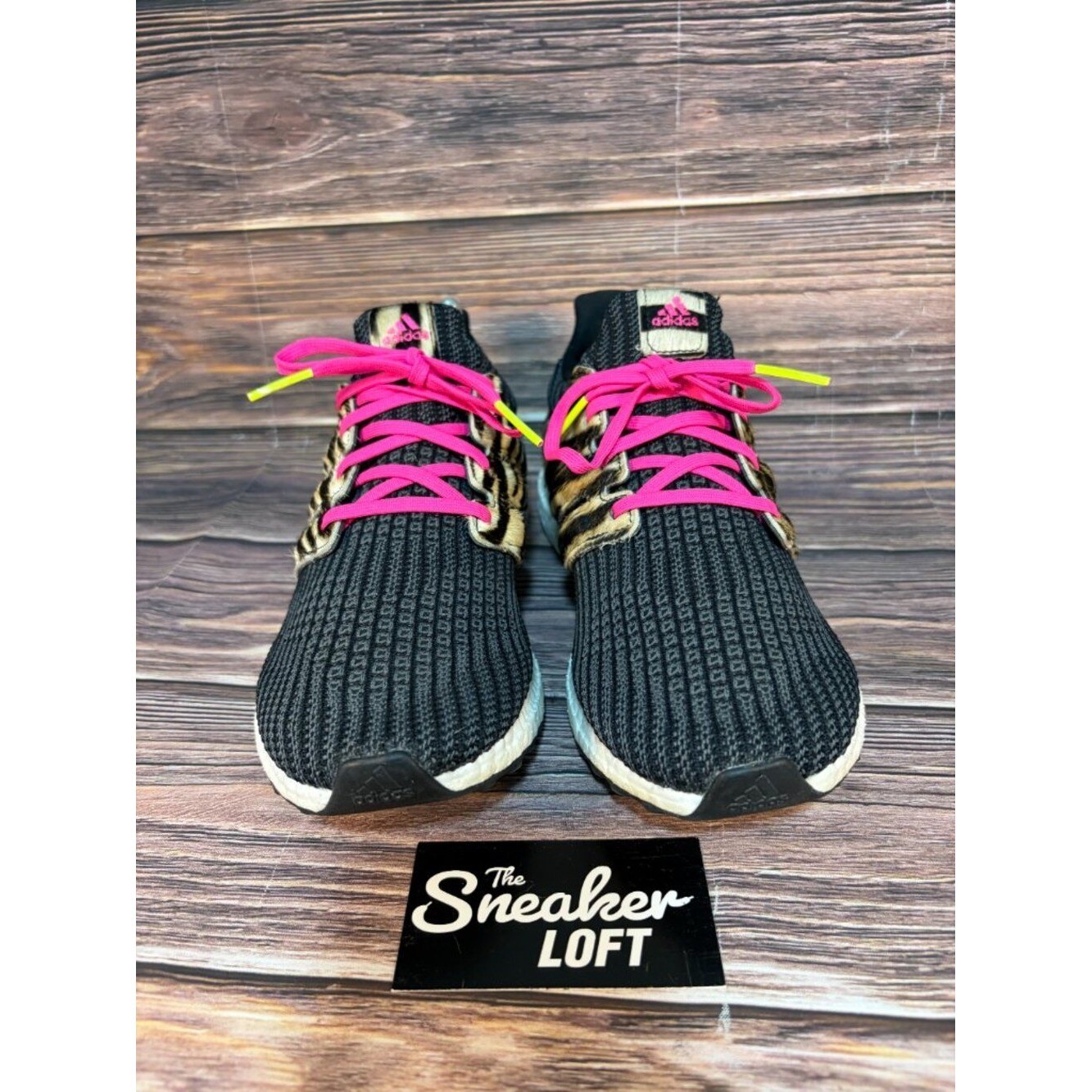 Adidas Ultraboost DNA Zebra Women’s Athletic Shoes Size 9.5
