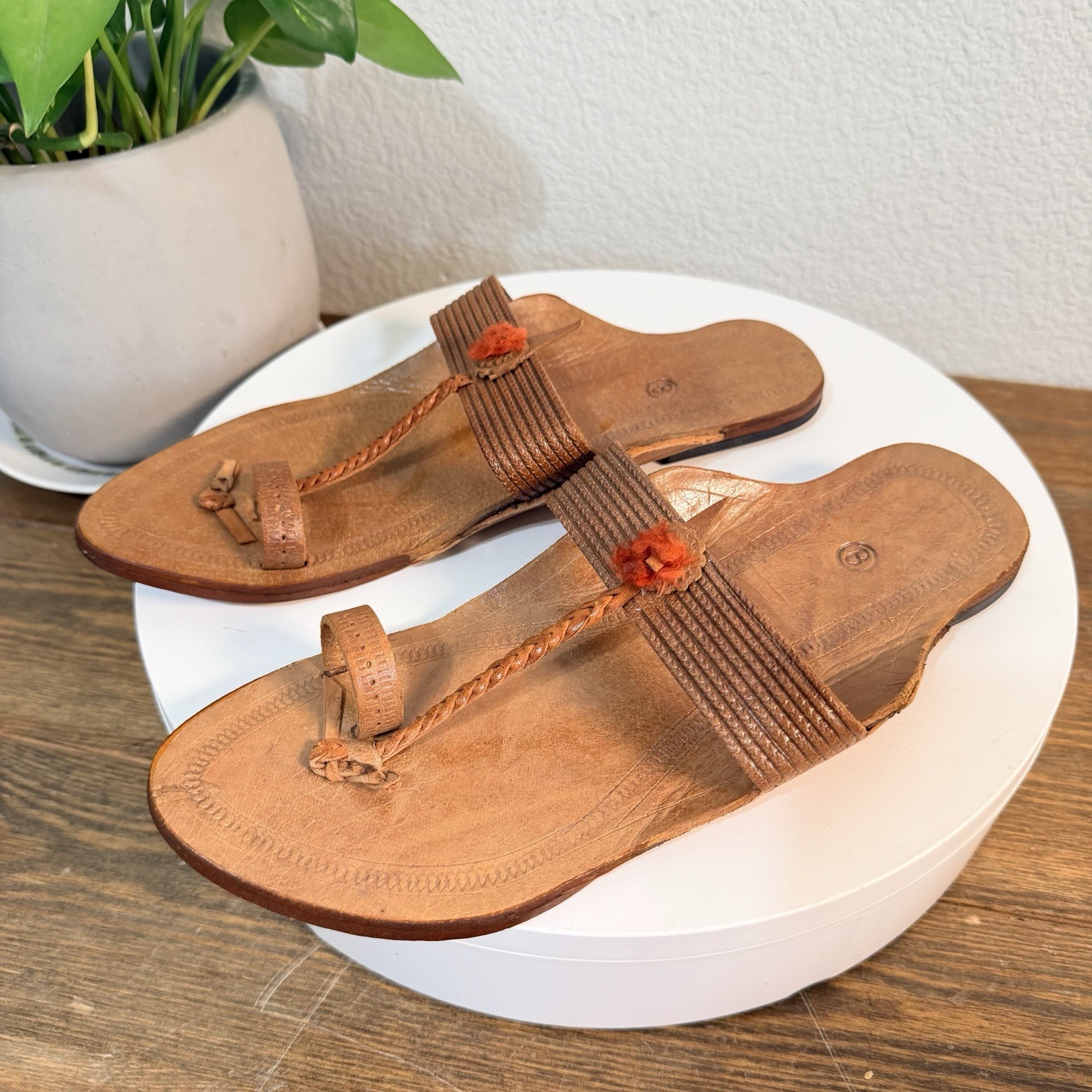 100% Leather Kolapuri Classy Unisex Sandals Sz:8 Hand Made/Stitched In Pakistan
