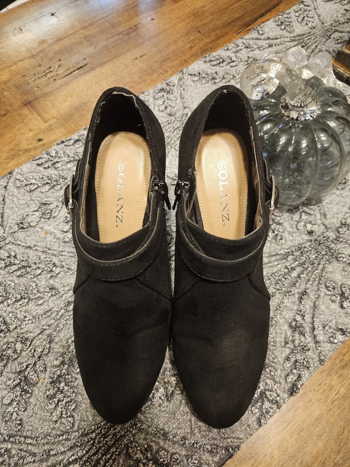 Solanz Maddox Ankle Boots Women’s Size 6M Heels Faux Suede Black