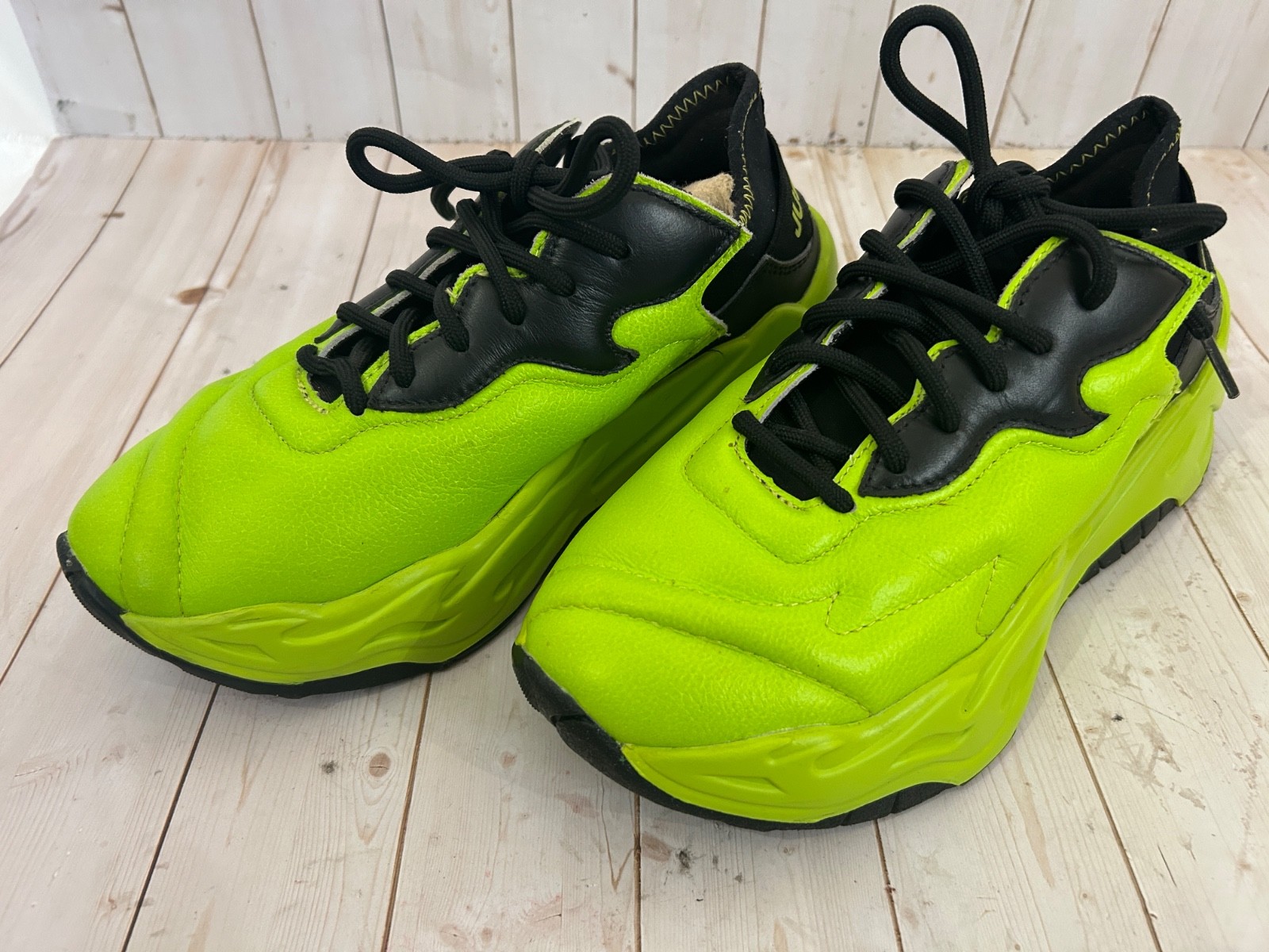 Just Cavalli Womens Neon Green Leather Sock Fitted Insole Fashion Sneaker Sz 7.5