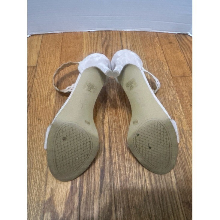 Jessica Simpson Cream Woven Ankle Strap Heeled Sandals Open Toe Size 8