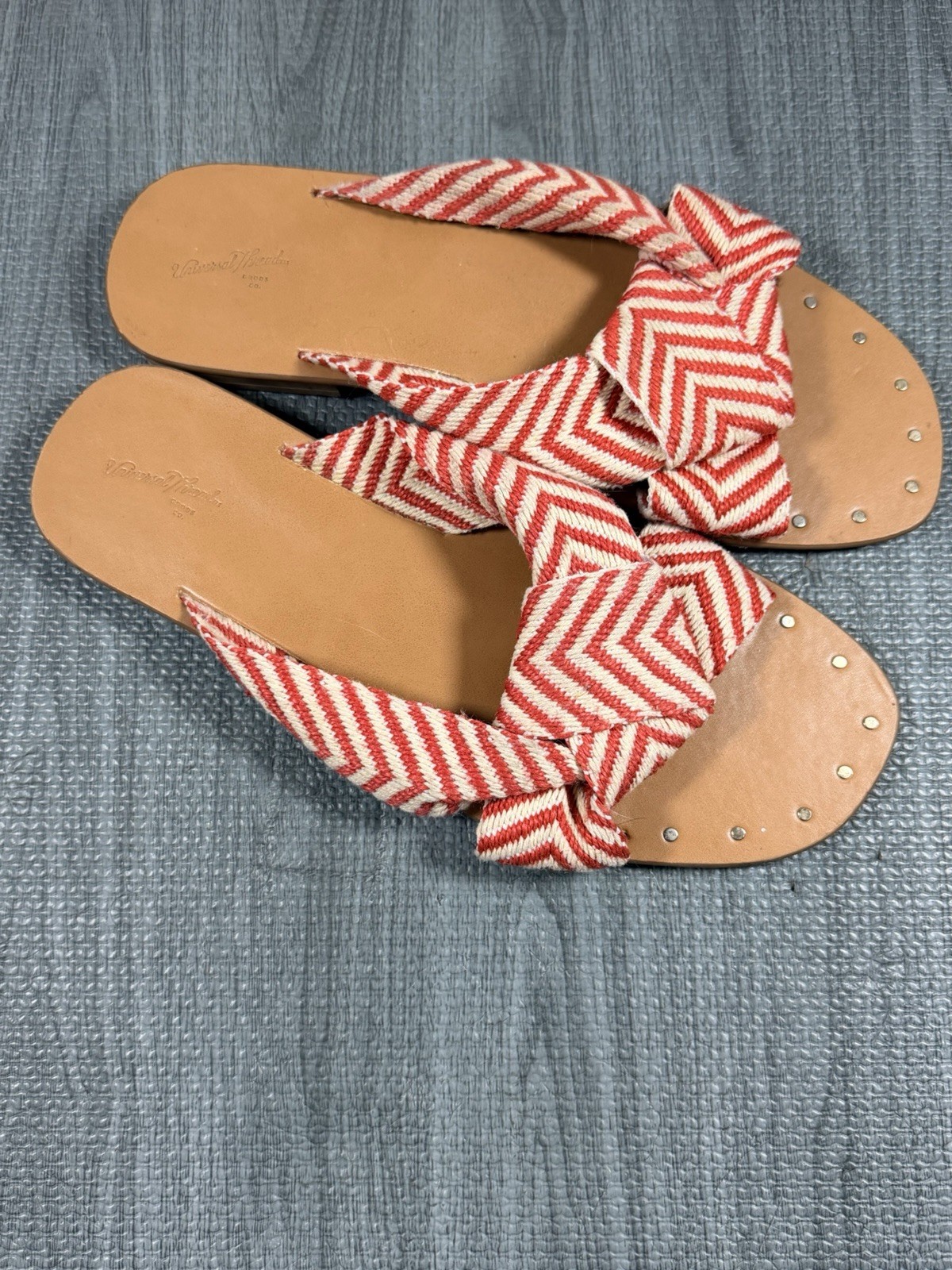 Red and White Chevron Patterned Slip-On Sandals with Studded Toe Detail