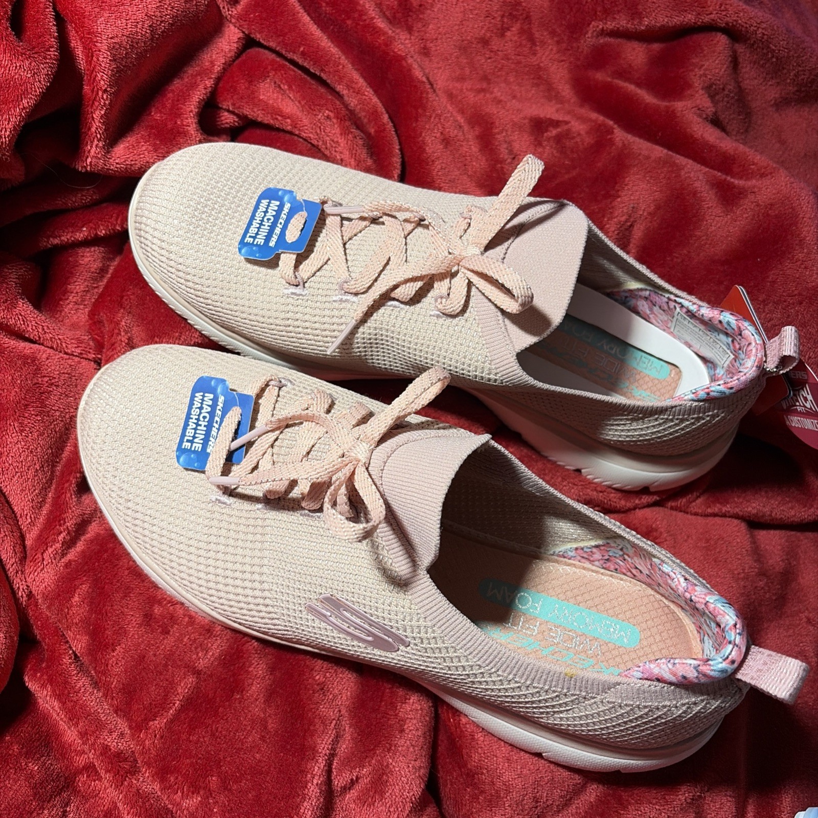 #828.Women’s (Size 10W) NEW Pair PINK SKECHERS Memory Foam SNEAKERS Brand New!