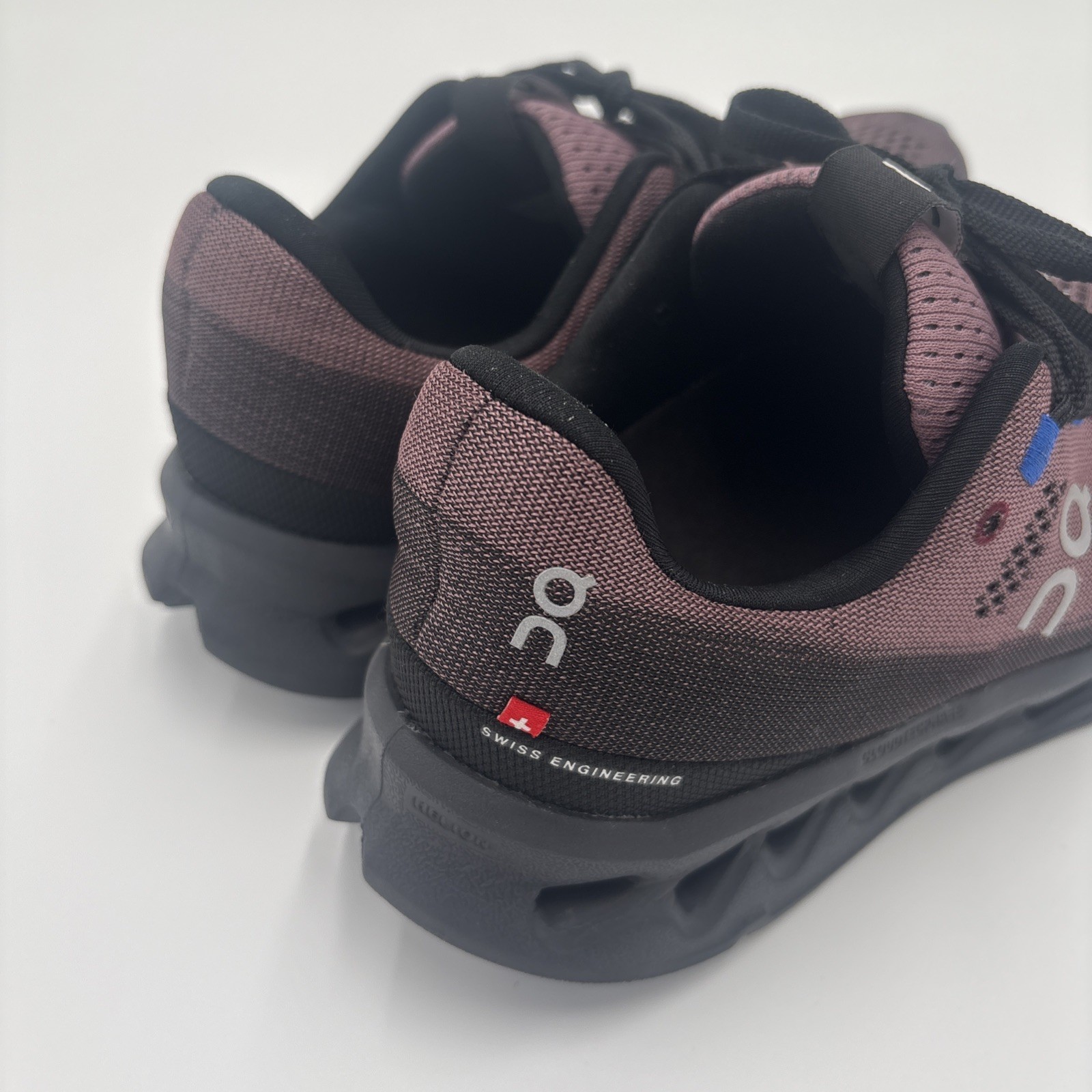 On Cloud Cloud Surfer Black Cobalt Blue Womens Size 7 Shoe Cloudtec Phase CLEAN