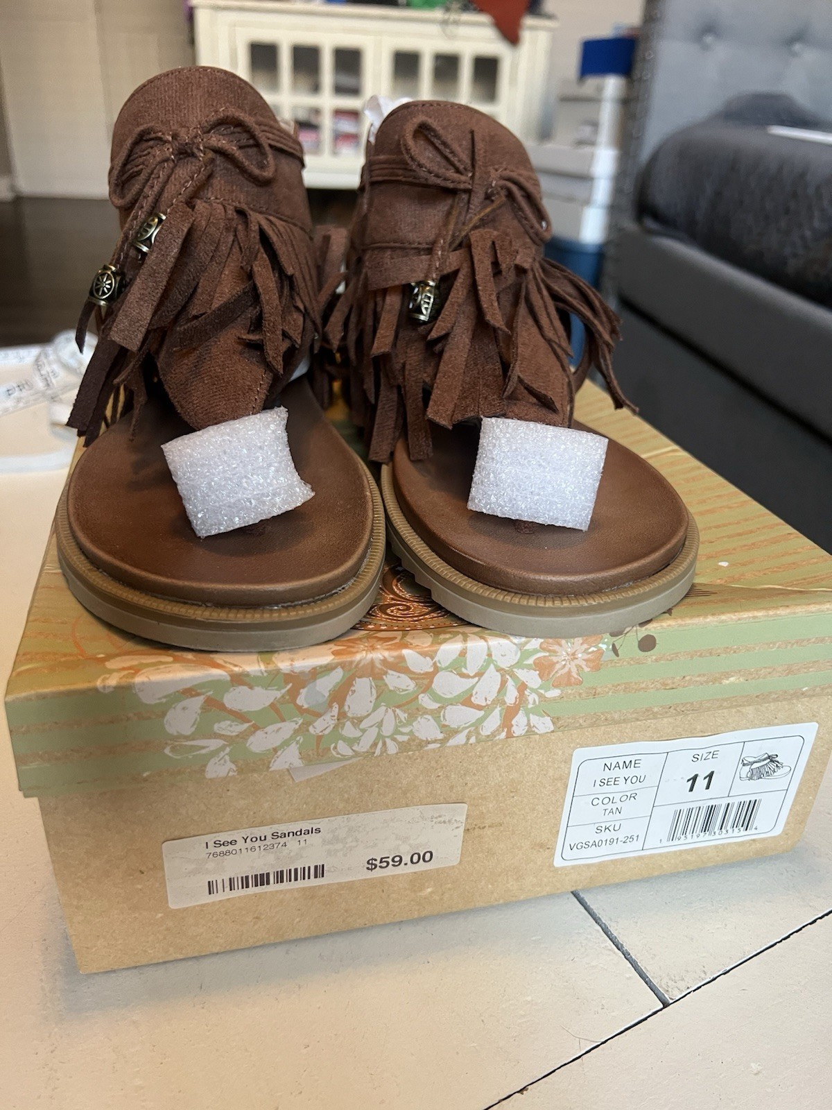 Very G- I See You- Tan Size 11New In Box Fringe Perfect For Concerts & Festival