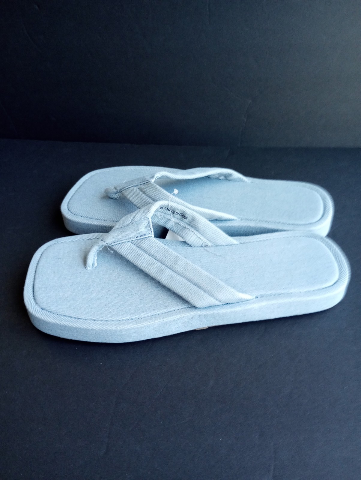 NWT Aerie Square Toe Flip Flop Denim Size 7