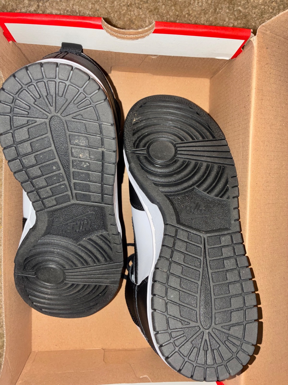 Excellent Condition Size 7.5 Women’s – Nike Dunk High Black White W Box Included