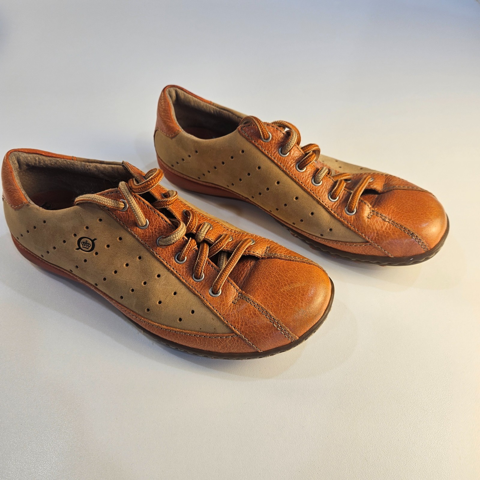 Born Leather Comfort Walking Shoes Women’s 7.5 Tan Orange Lace Up Casual Travel