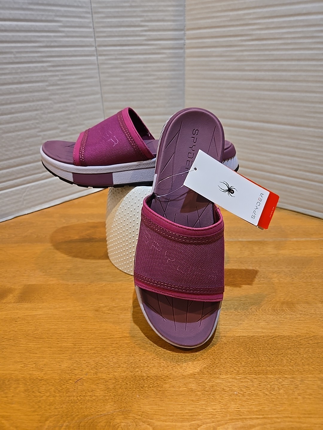 Spyder Peninsula Slides Sandals Ladies 9M Cushioned Beach Summer Athleisure Pool