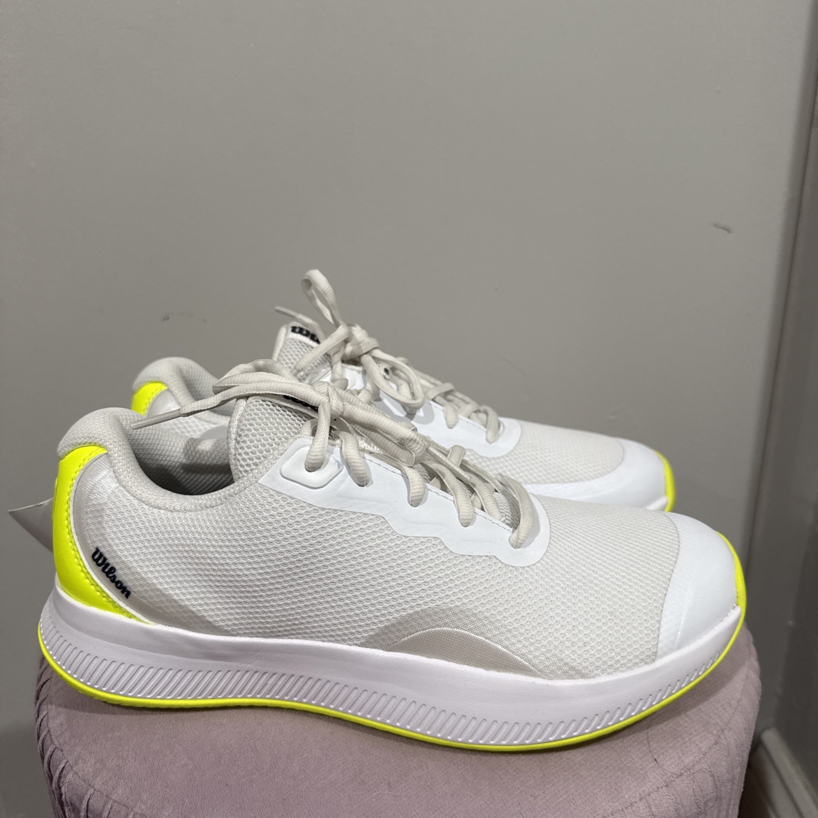 Wilson Intrigue Lite Women’s 7.5 Tennis Shoes WRS335830 Lightweight