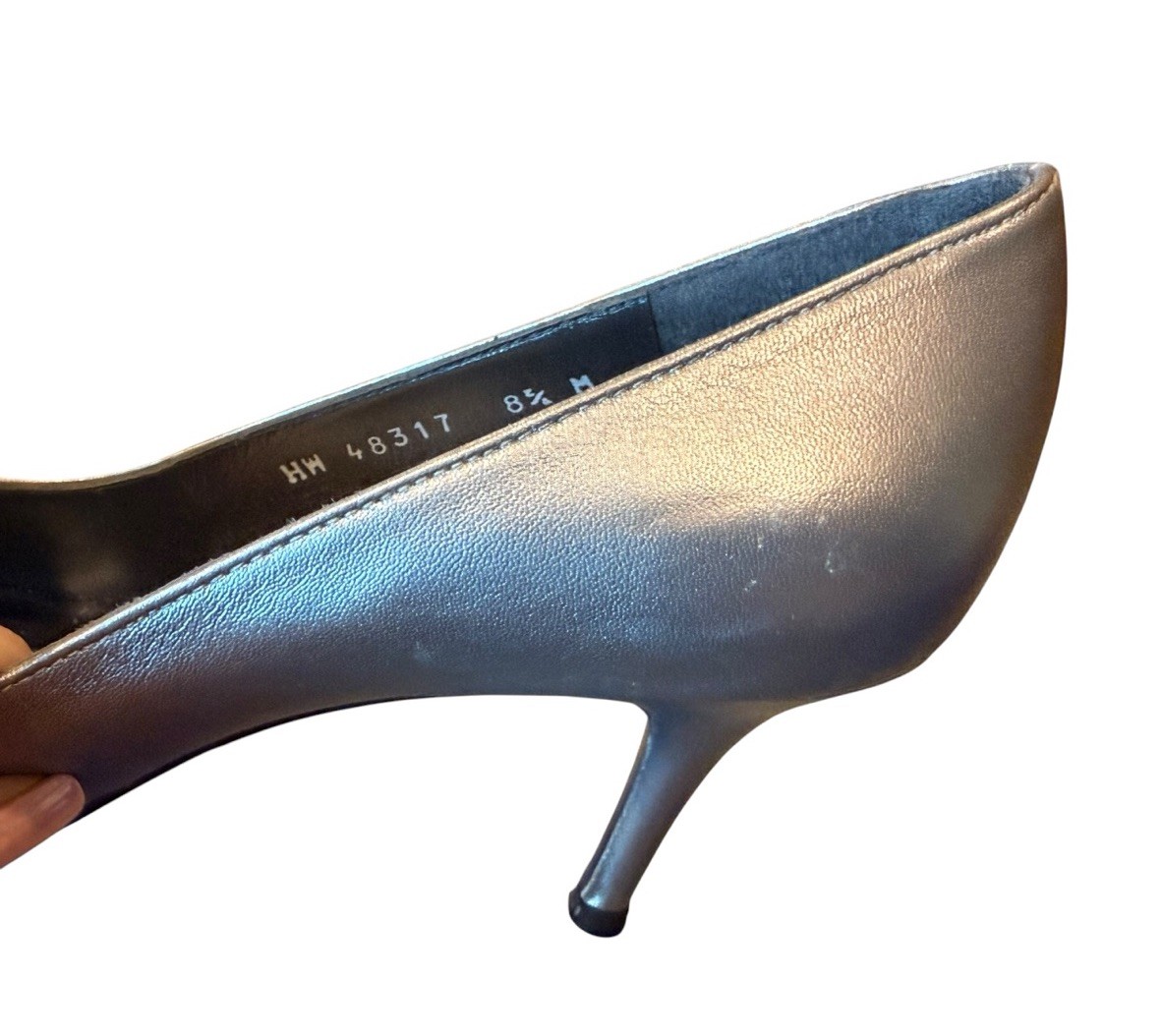 Stuart Weitzman Pewter Gunmetal Metallic Leather Peep Toe Pump 3.25″ Heel 8.5M