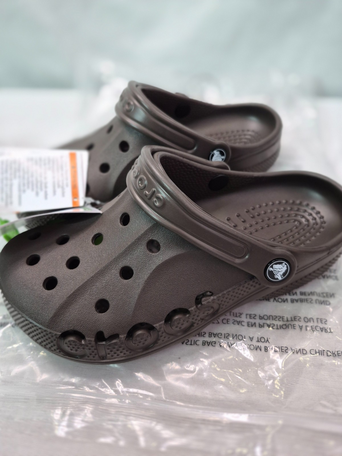Crocs Unisex Baya Clog, Black, US Men 5 | Women 7