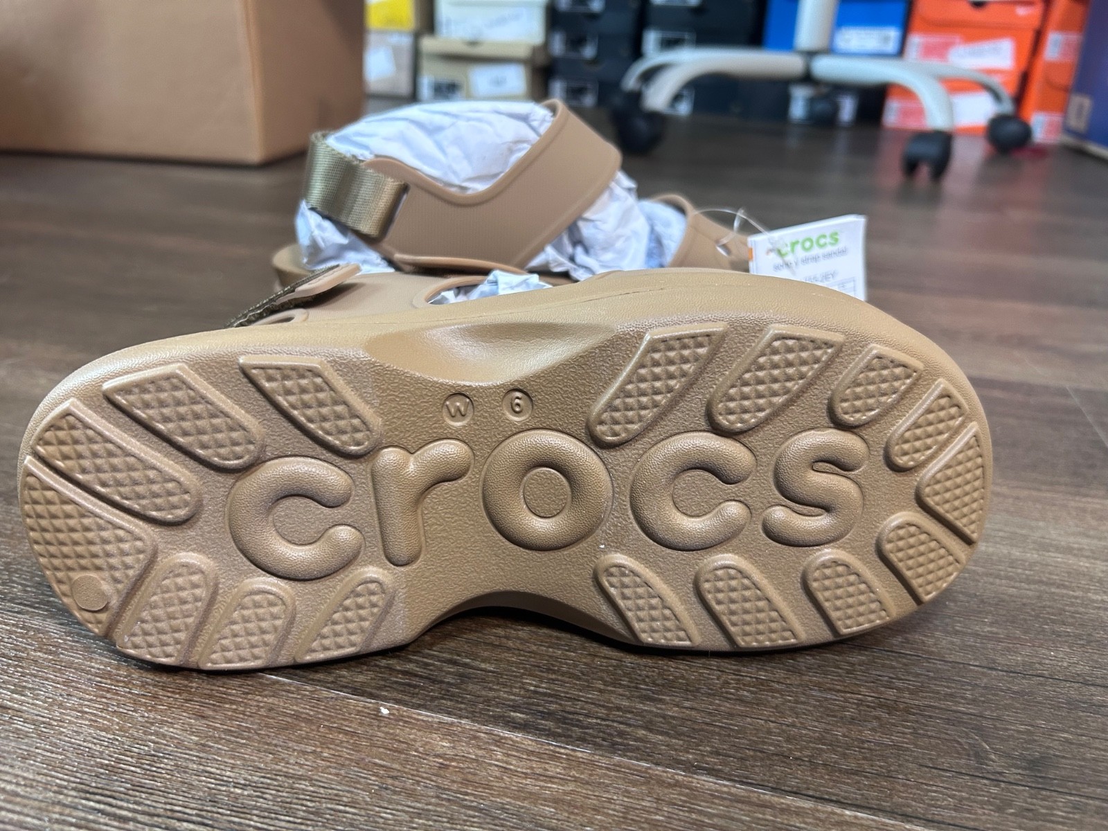 Crocs – Soho Y Strap
