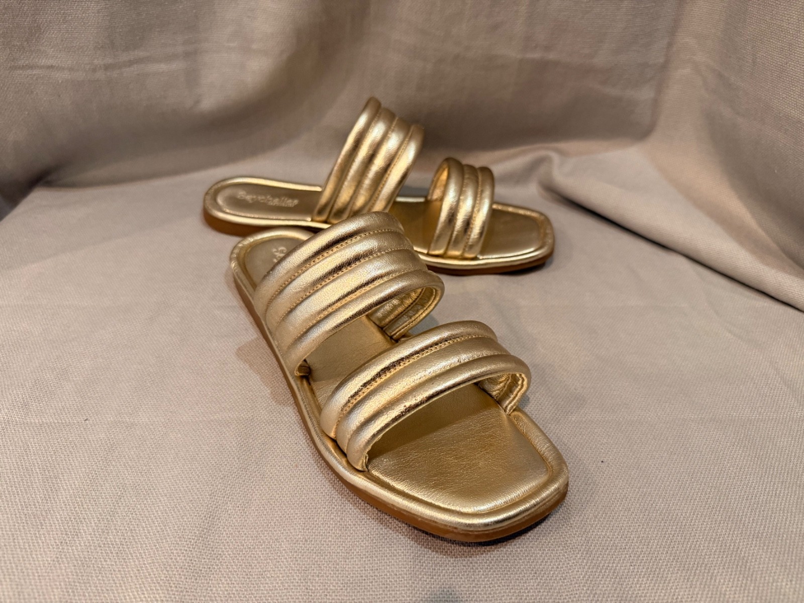 Seychelles Gold Cape May Leather Vacation Sandals Women’s 8.5