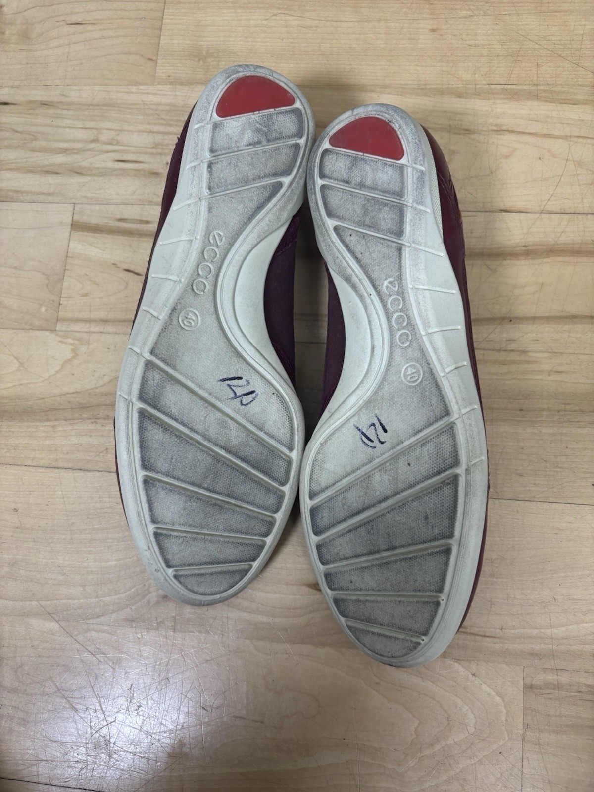 ECCO Biom Lite Women’s Burgundy Mesh and Leather Ballerina Flats Size 9US/40EU