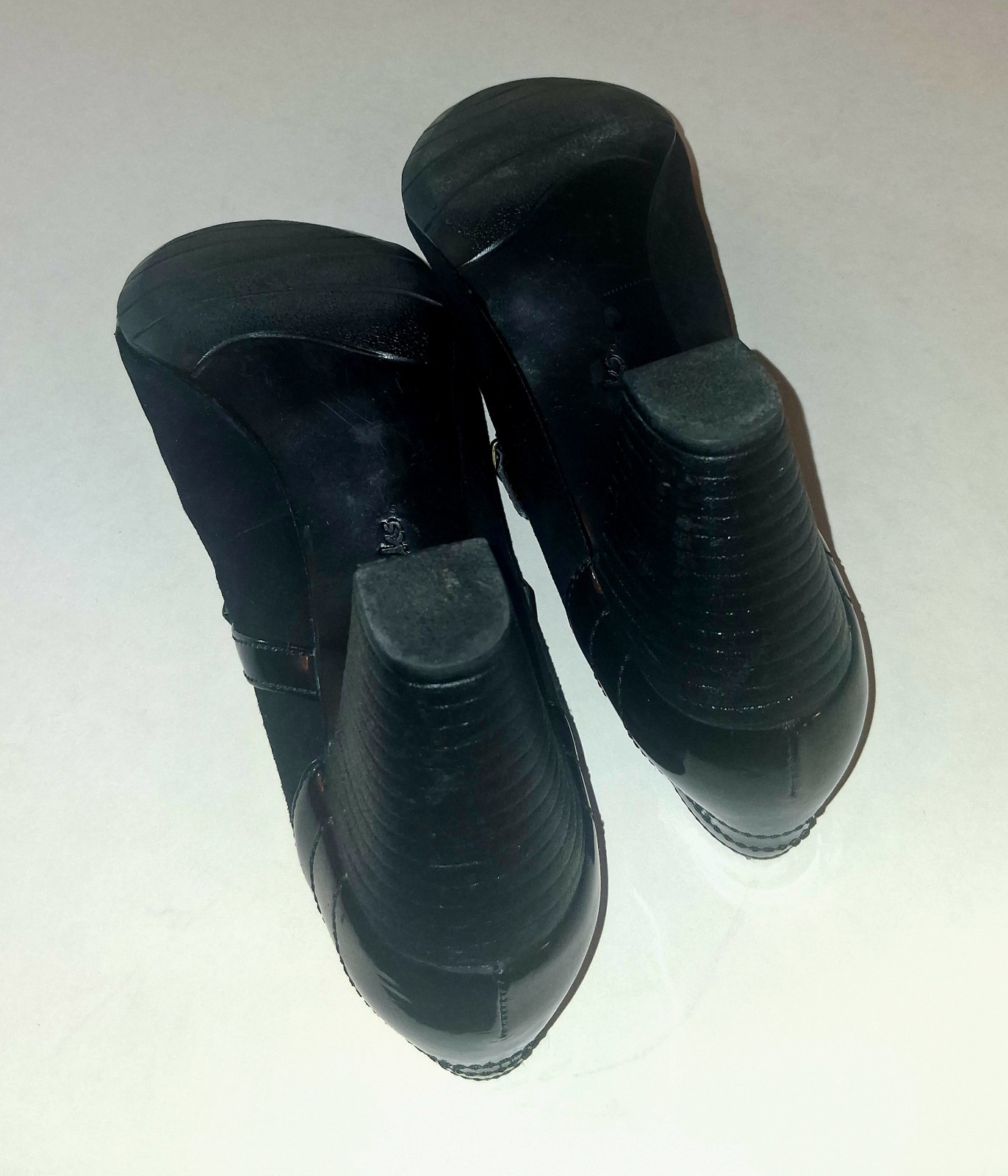 CLARKS ‘Jewell Blush’ Suede Leather Mary Jane Pumps BLACK 9M Hard to Find!