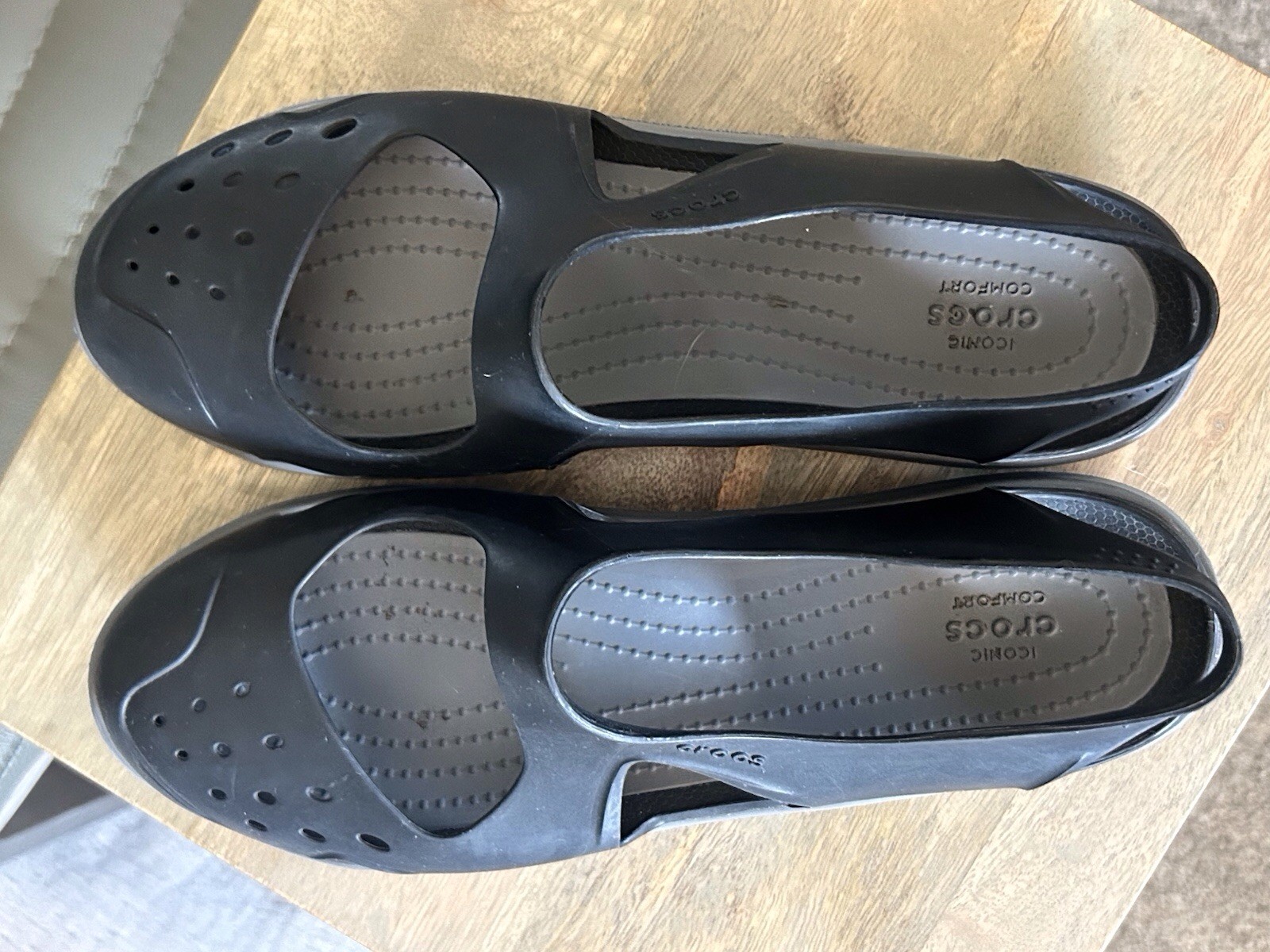 Crocs narrow Mary Jane Slip On Sandals Black Slingback Comfort Shoes Women’s 9