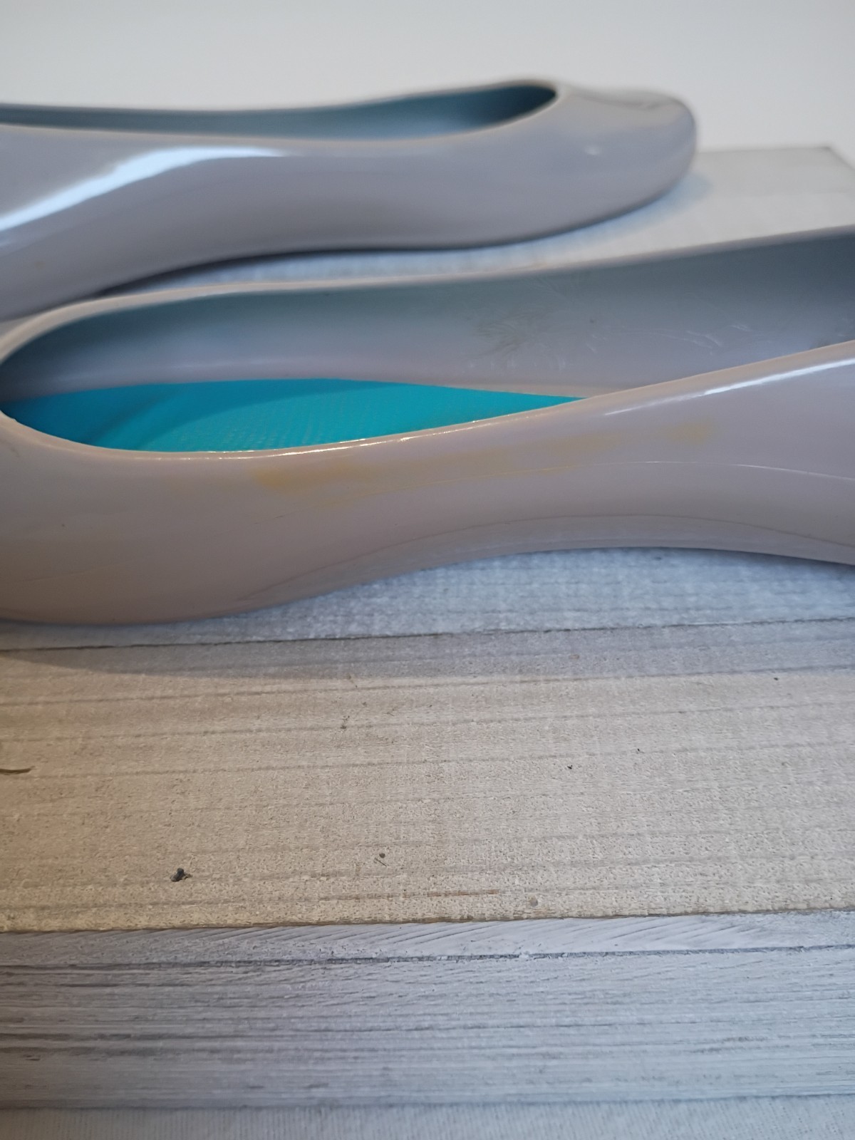 OKA b. Gloss Size 10 Taupe Ballet Flats with Teal Insole Minimalist Neutral