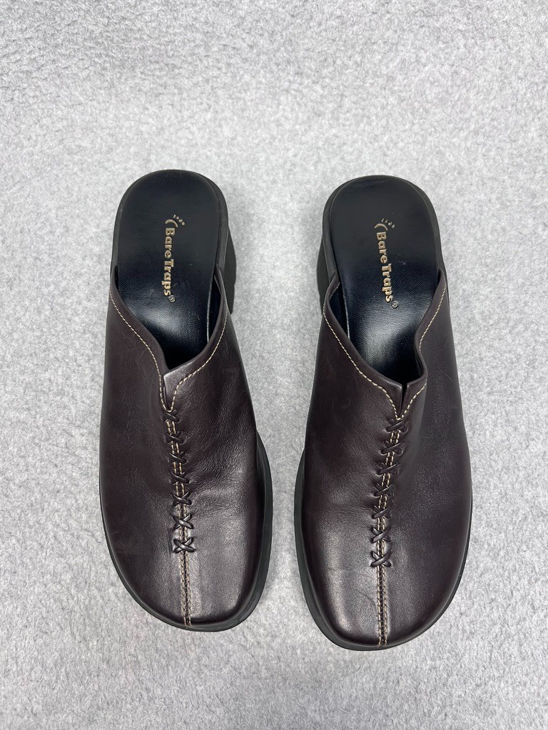 BareTraps Juliana Brown Leather Wedge Mules Square Toe Comfort Clogs Sz 9 Y2K