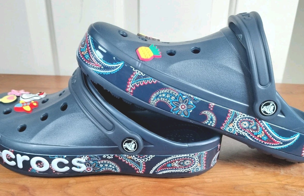 Crocs Baya Paisley Band Clogs Navy Blue Mens 9 Womens 11 Slip On Comfort Charms